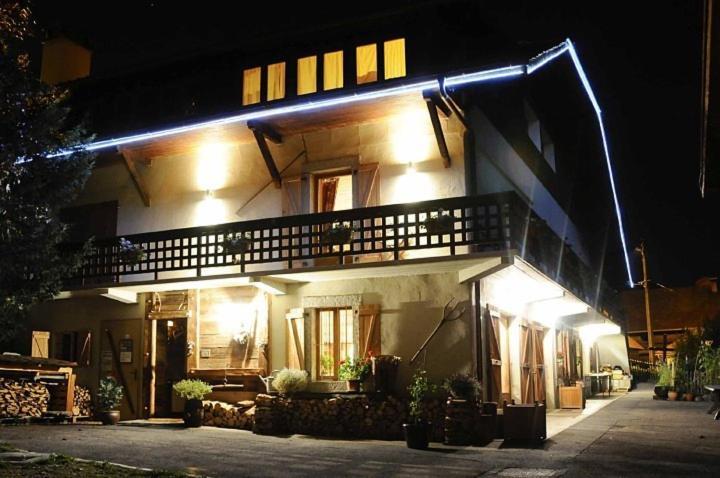 La Ferme D Emilienne Bed & Breakfast Sallanches Exterior foto